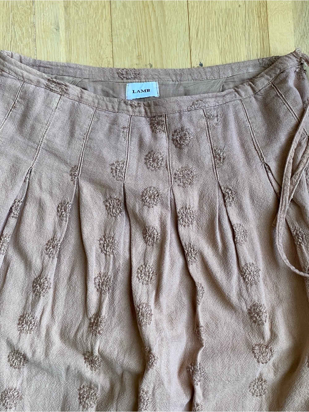 Lamb Women's A-Line Embroidered Dusty Rose Skirt